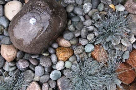 Projekt Familiengarten Steine