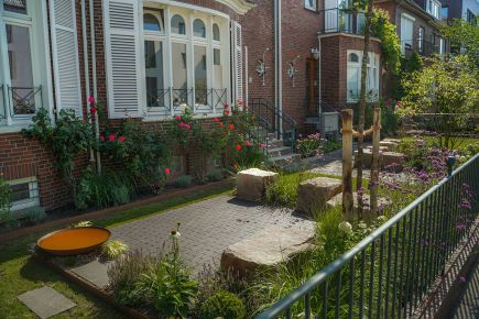 Projekt Gartengemeinschaft Frontansicht Haus